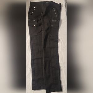 NWOT NY&CO black jean like zippered and pockets Stretch fit, comfortable Size12